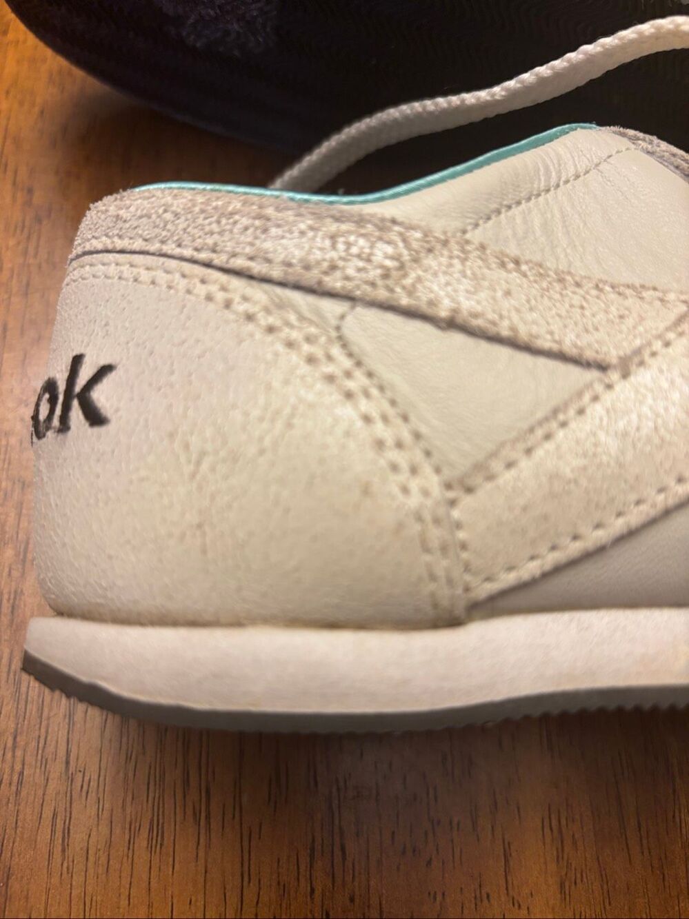 Vintage Reebok Classics - Picture 8 of 12